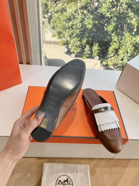 Hermes Shoe 